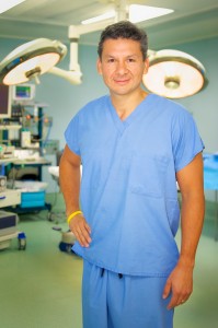 Dr. Guillermo Guzmán Amaro cirujano oncologo Costa Rica